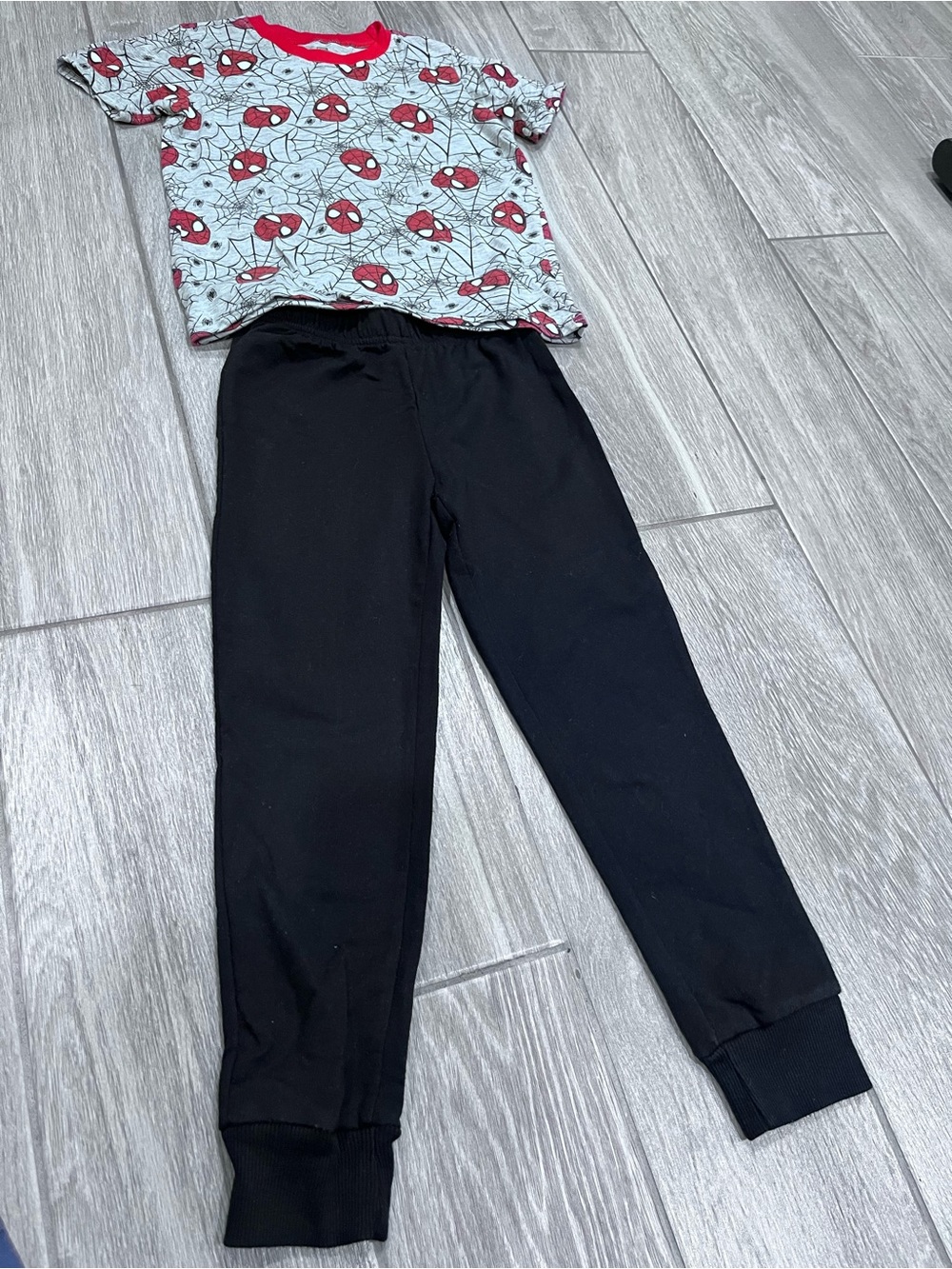 Marvel Black Kids Shirt & Jogger Sweatpants
